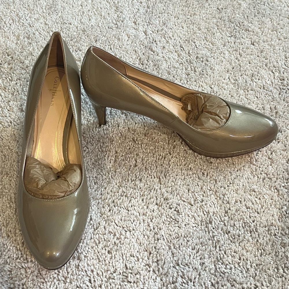 Gold Cole Haan Pump Size 11